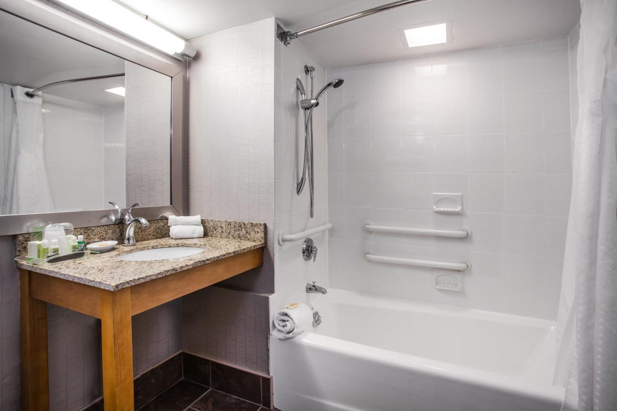 Holiday Inn Saratoga Springs By Ihg Habitación foto